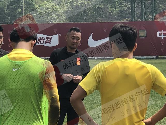 一起彩-08国少三水备战亚洲杯：伤病侵袭 艾比缺席训练